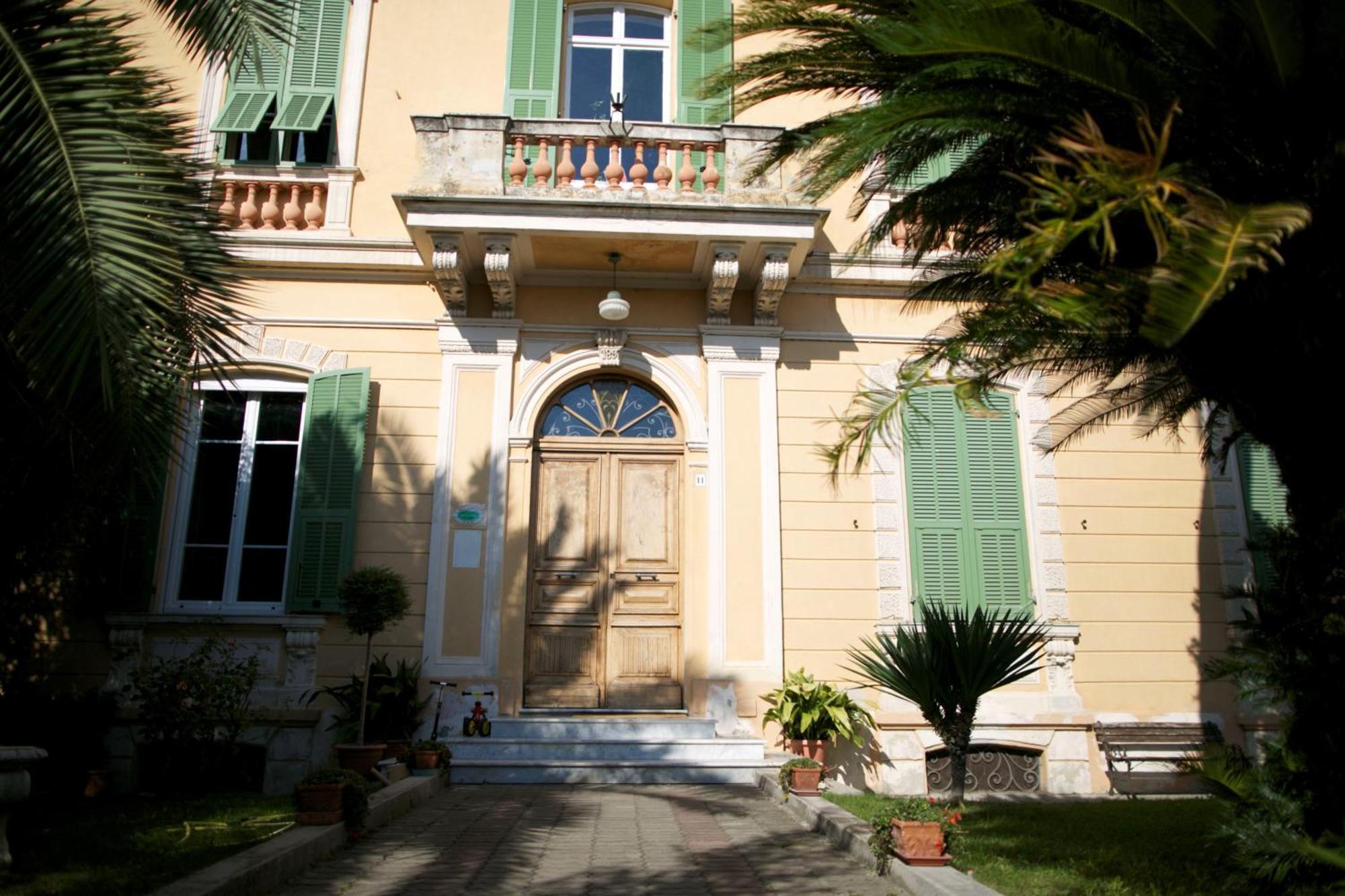 B&B Agapantus In Una Villa Dell'800 Долчеакуа Екстериор снимка