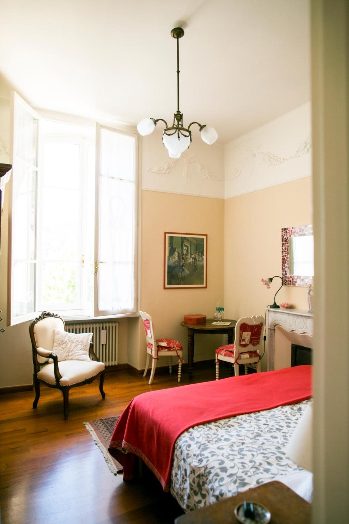 B&B Agapantus In Una Villa Dell'800 Долчеакуа Екстериор снимка